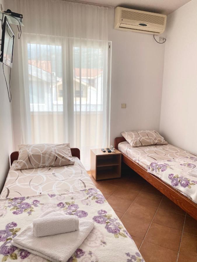 Guest House Villa Natali Budva Ngoại thất bức ảnh