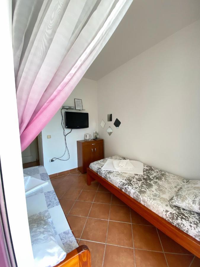 Guest House Villa Natali Budva Ngoại thất bức ảnh