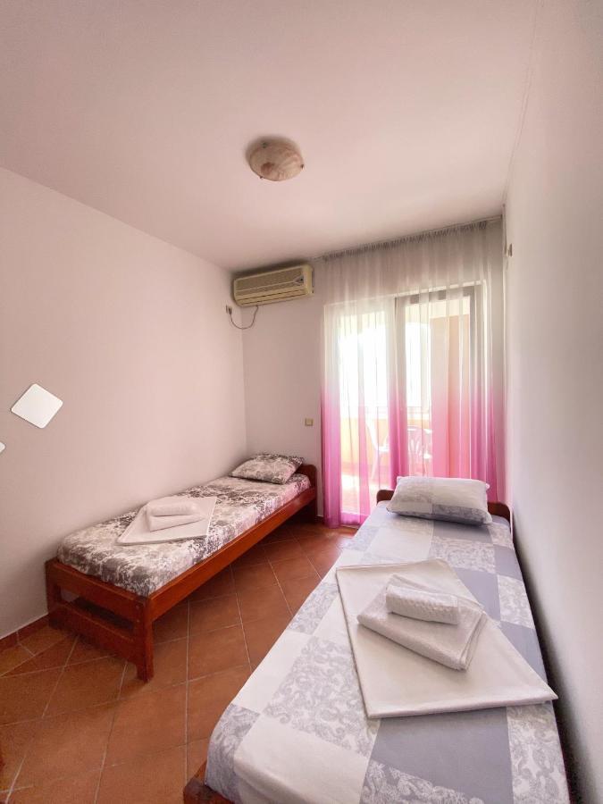 Guest House Villa Natali Budva Ngoại thất bức ảnh
